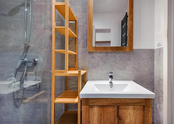 Lovely Terrace With Car Place