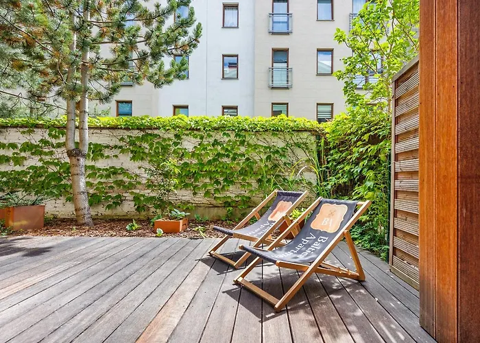 Lovely Terrace With Car Place Apartmán