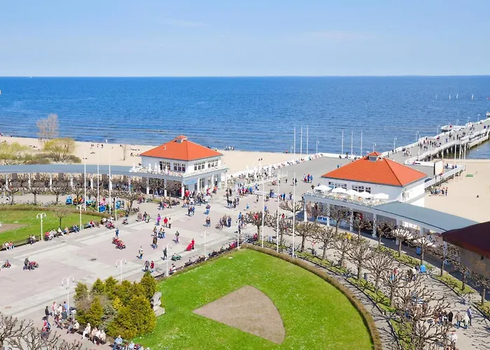 Lovely Terrace With Car Place Apartmán